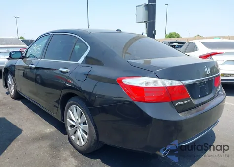 2013 Honda Accord Touring from USA, damaged, VIN 1HGCR3F95DA007828